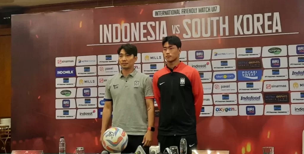 Pelatih Korea Selatan U-17 Kaget dengan Gaya Nyetir Sopir di Indonesia
