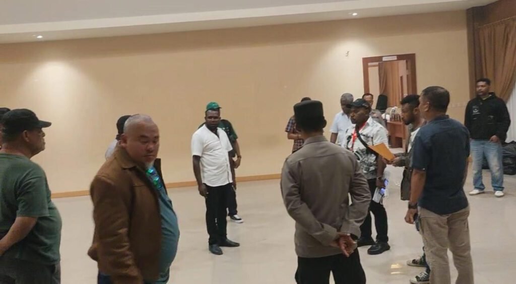 Pelanggaran Pemilu di Distrik Tembagapura: Tim Hukum Maximus-Peggi Mengecam Pembagian Surat Suara Sisa untuk Paslon 03